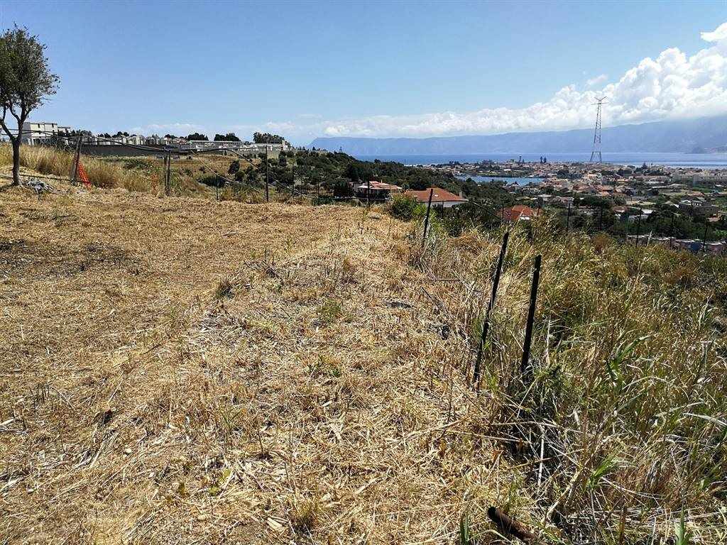 Vendesi Terreno Agricolo a Messina