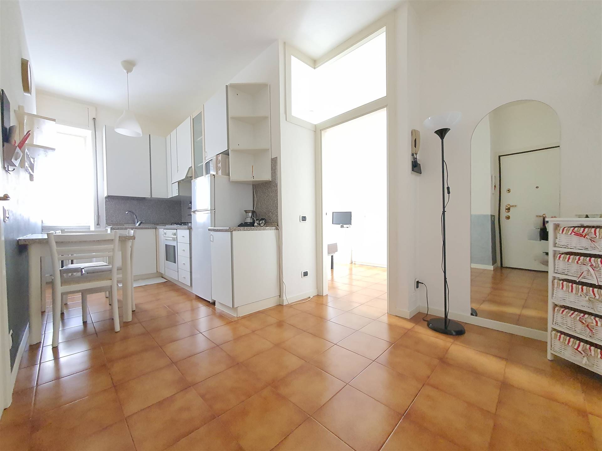 Appartamento in vendita a Malgrate, 2 locali, prezzo € 39.000 | PortaleAgenzieImmobiliari.it