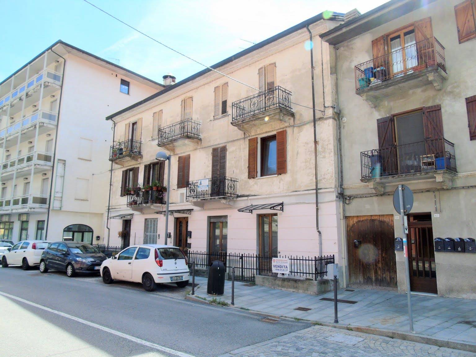 Appartamento in vendita a Saint-Vincent, 2 locali, prezzo € 64.000 | PortaleAgenzieImmobiliari.it