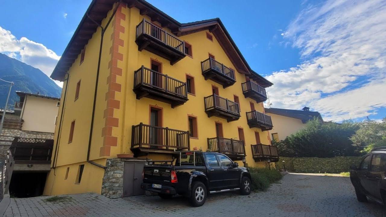 Appartamento in vendita a Brissogne, 3 locali, zona Località: NEYRAN, prezzo € 169.000 | PortaleAgenzieImmobiliari.it