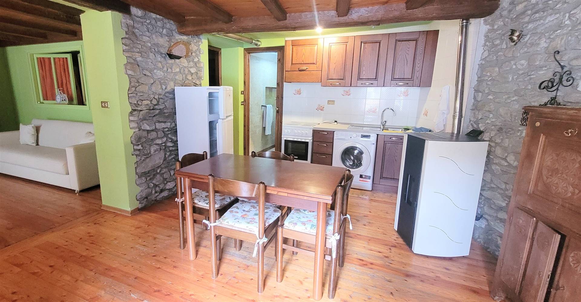 Appartamento in vendita a Prè-Saint-Didier, 3 locali, zona eusieux, prezzo € 198.000 | PortaleAgenzieImmobiliari.it