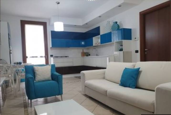Appartamento in vendita a Ostiglia, 3 locali, prezzo € 130.000 | PortaleAgenzieImmobiliari.it