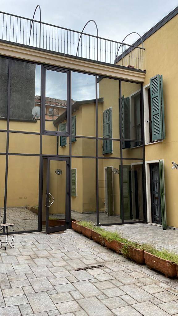 Appartamento in vendita a Mantova, 2 locali, zona ro storico, prezzo € 215.000 | PortaleAgenzieImmobiliari.it