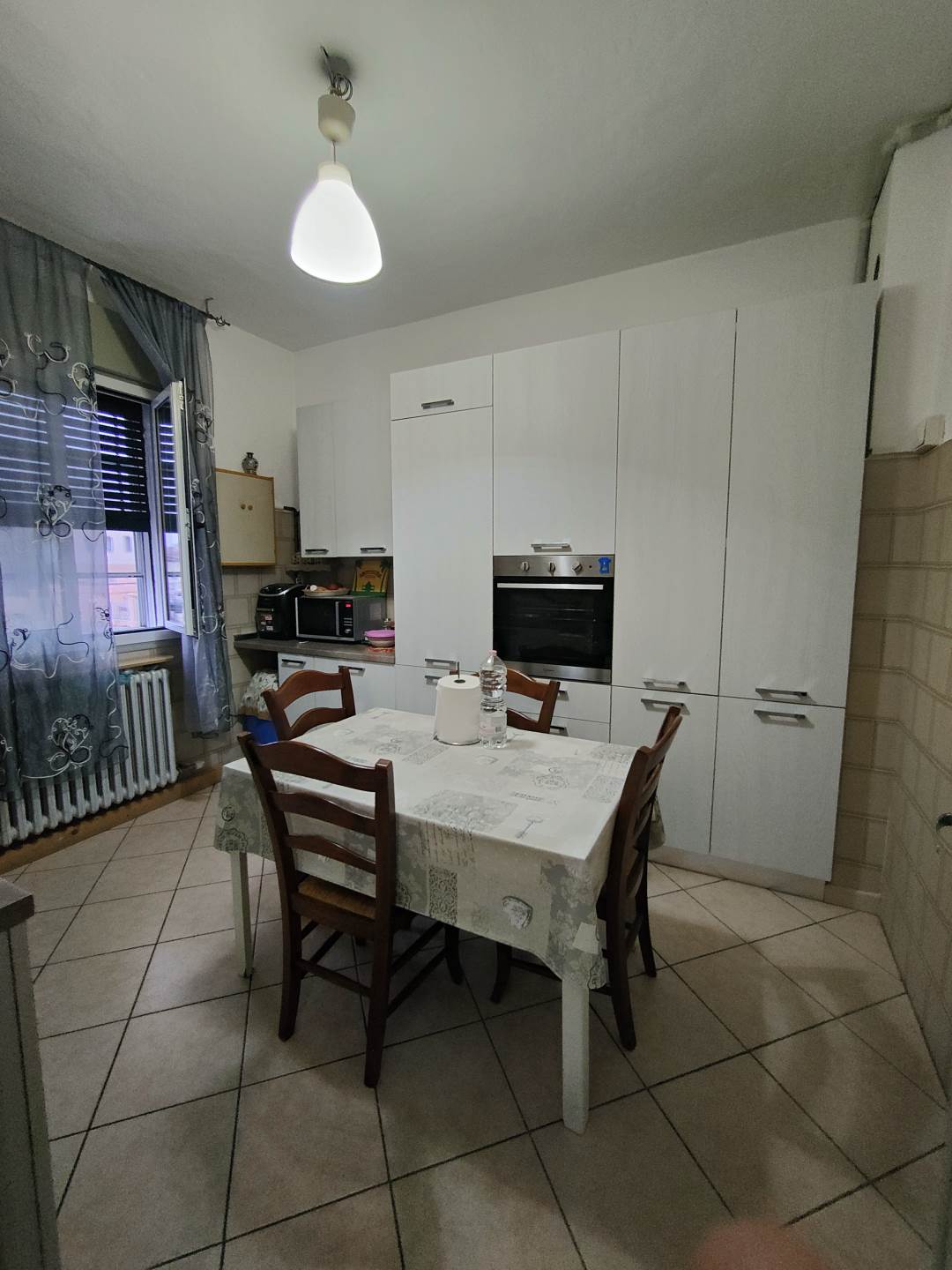 Appartamento in vendita a Reggiolo, 6 locali, prezzo € 110.000 | PortaleAgenzieImmobiliari.it
