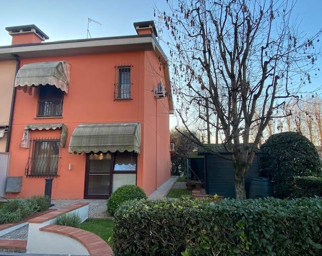 Villa a Schiera in vendita a Viadana