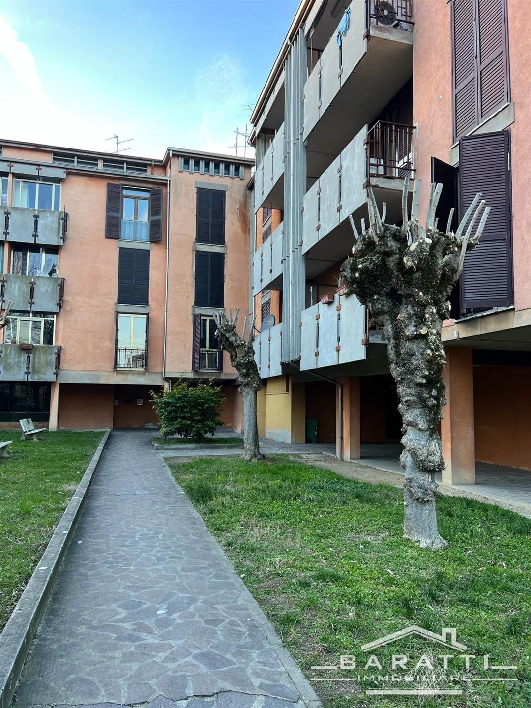 Appartamento in vendita a Suzzara, 6 locali, prezzo € 90.000 | PortaleAgenzieImmobiliari.it