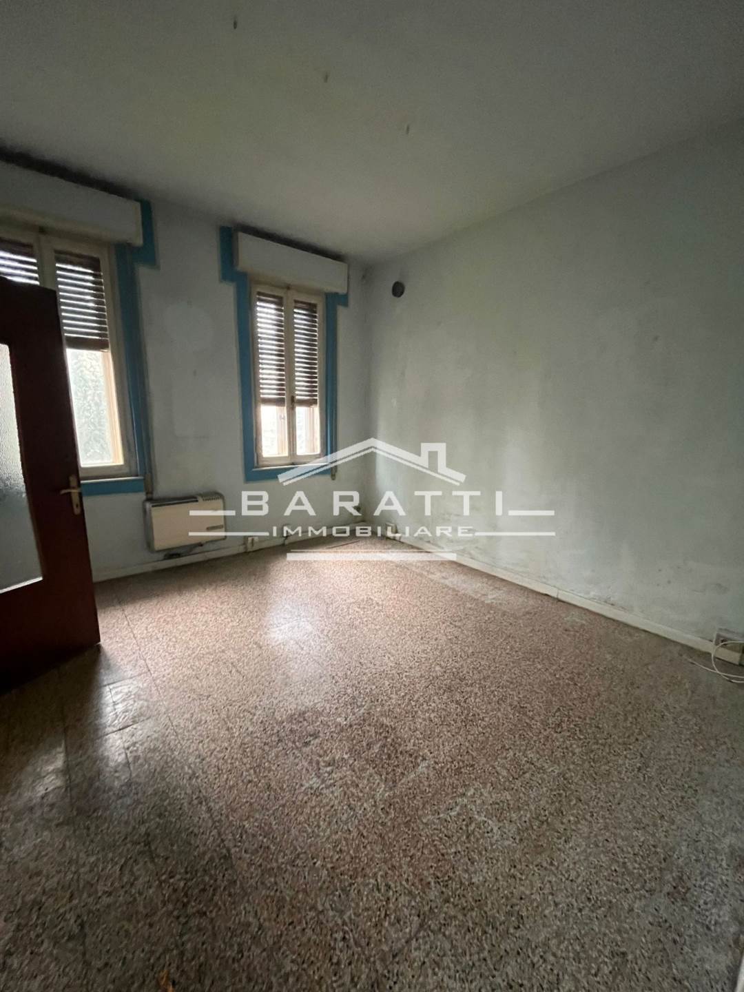 Villa Bifamiliare in vendita a Suzzara, 5 locali, prezzo € 110.000 | PortaleAgenzieImmobiliari.it
