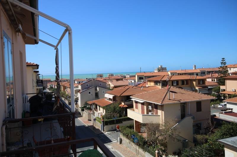 Appartamento in vendita a San Vincenzo, 4 locali, zona Località: PAESE NUOVO, prezzo € 170.000 | PortaleAgenzieImmobiliari.it