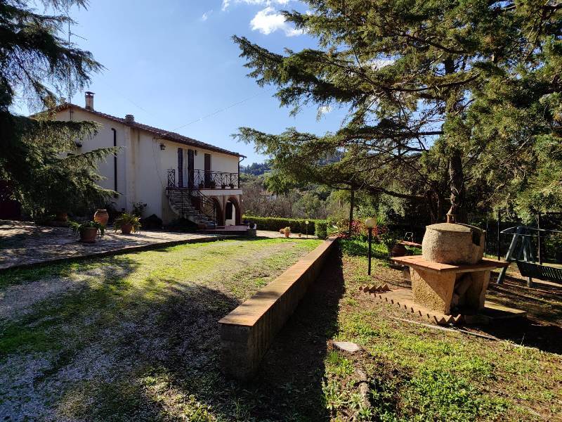 Villa in vendita a Campiglia Marittima, 8 locali, prezzo € 650.000 | PortaleAgenzieImmobiliari.it
