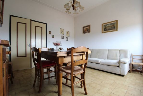 Appartamento in vendita a Poggibonsi, 3 locali, prezzo € 108.000 | PortaleAgenzieImmobiliari.it