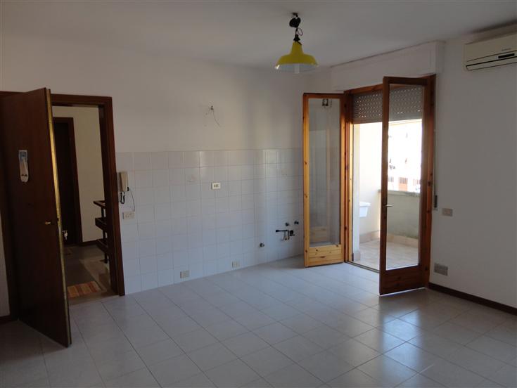 Appartamento in affitto a Gambassi Terme, 3 locali, prezzo € 580 | PortaleAgenzieImmobiliari.it