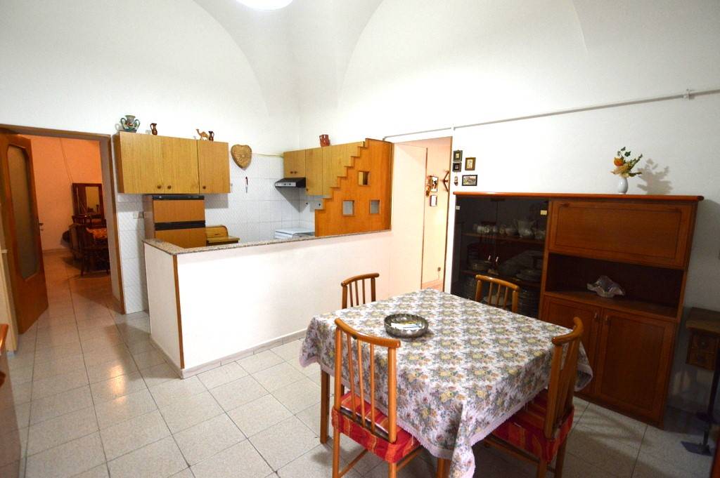 Appartamento in vendita a Lavello, 5 locali, prezzo € 29.000 | CambioCasa.it