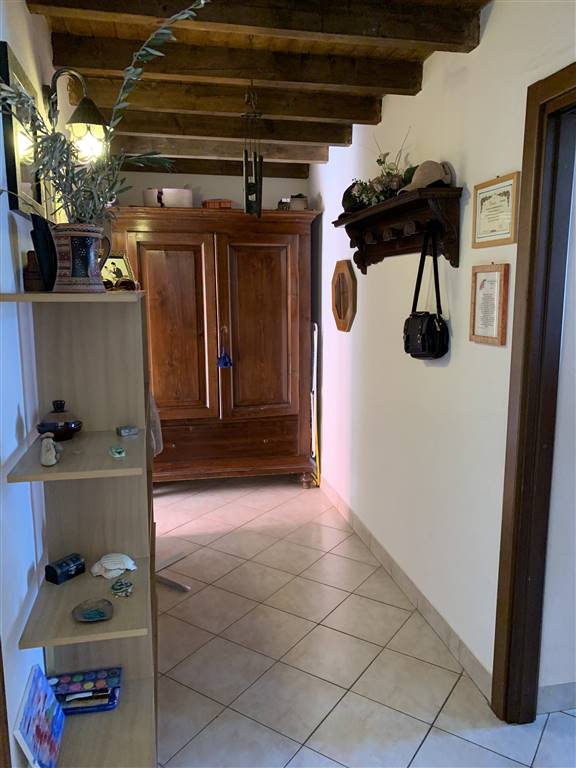 Appartamento in vendita a Busto Garolfo, 3 locali, prezzo € 85.000 | PortaleAgenzieImmobiliari.it