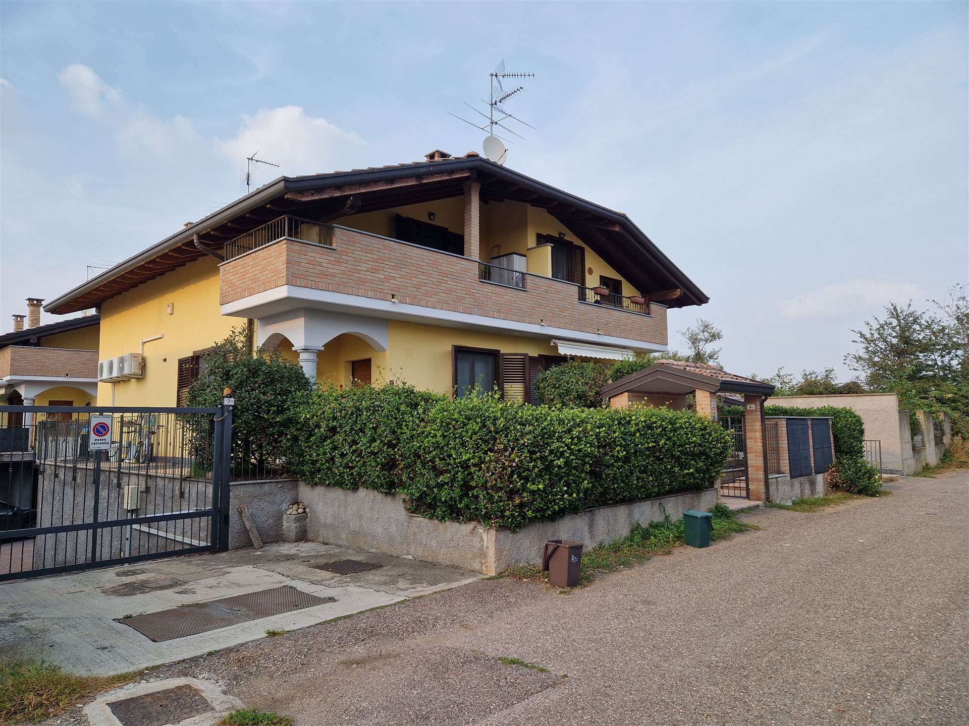 Villa in vendita a Arconate, 3 locali, prezzo € 283.000 | PortaleAgenzieImmobiliari.it