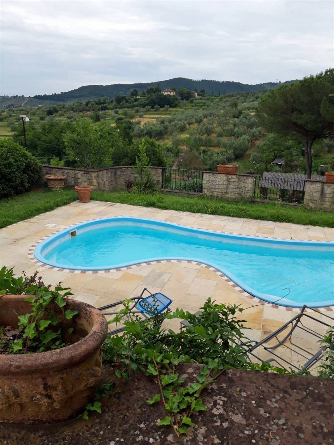 Villa in vendita a Quarrata, 7 locali, prezzo € 850.000 | PortaleAgenzieImmobiliari.it