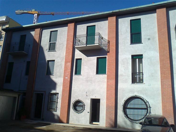 Appartamento in affitto a Saronno, 1 locali, zona Località: STAZIONE, prezzo € 425 | PortaleAgenzieImmobiliari.it