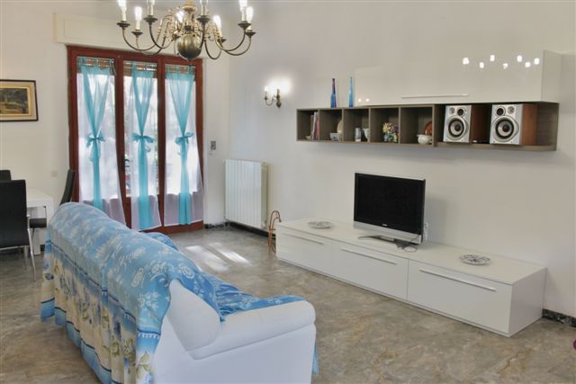 Appartamento in affitto a Castagneto Carducci, 5 locali, zona na di Castagneto Carducci, prezzo € 580 | PortaleAgenzieImmobiliari.it