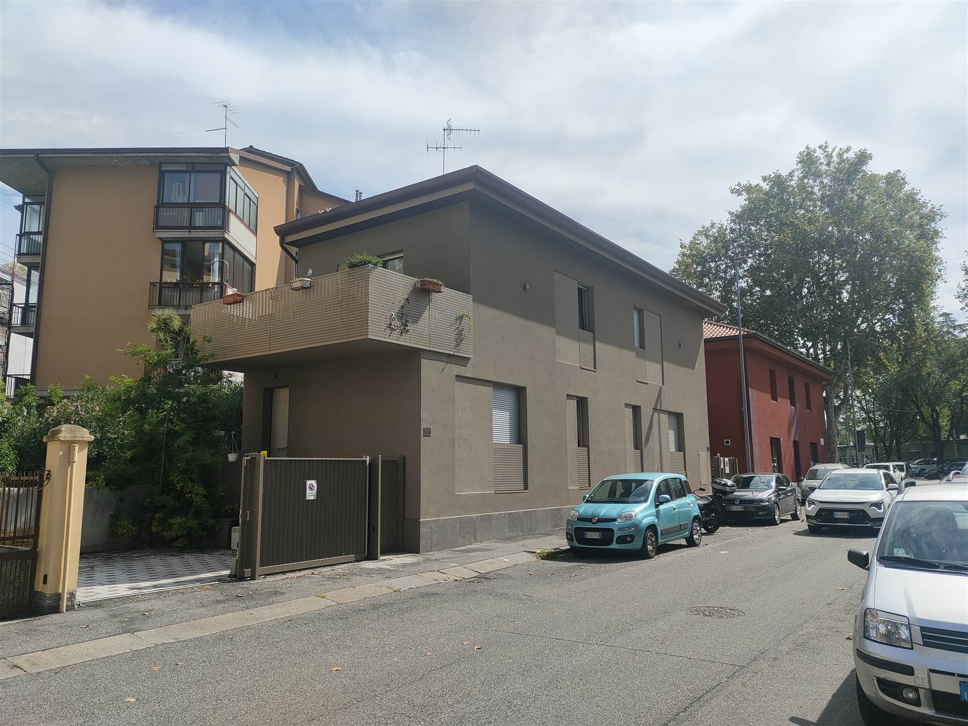 Soluzione Indipendente in affitto a Verona, 4 locali, zona Zona: 4 . Saval - Borgo Milano - Chievo, prezzo € 1.500 | CambioCasa.it