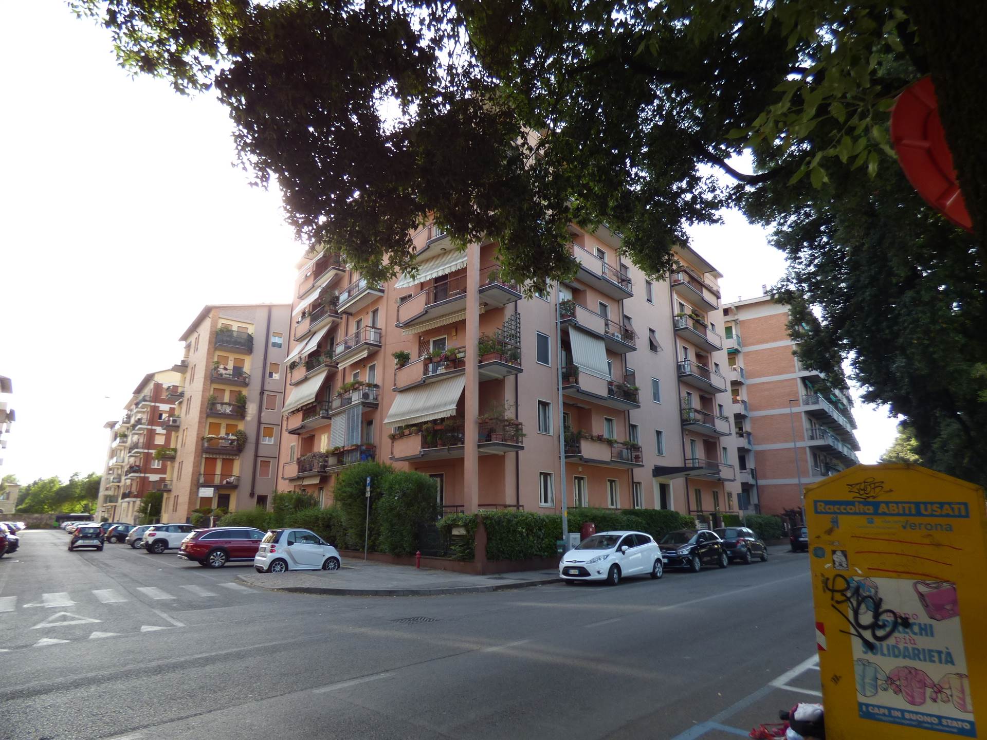 Appartamento in vendita a Verona, 6 locali, zona Quinzano - Pindemonte - Ponte Crencano - Valdonega - Avesa, prezzo € 445.000 | PortaleAgenzieImmobiliari.it