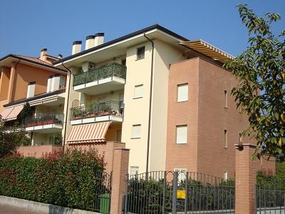 Appartamento in affitto a Cernusco sul Naviglio, 2 locali, prezzo € 1.000 | CambioCasa.it