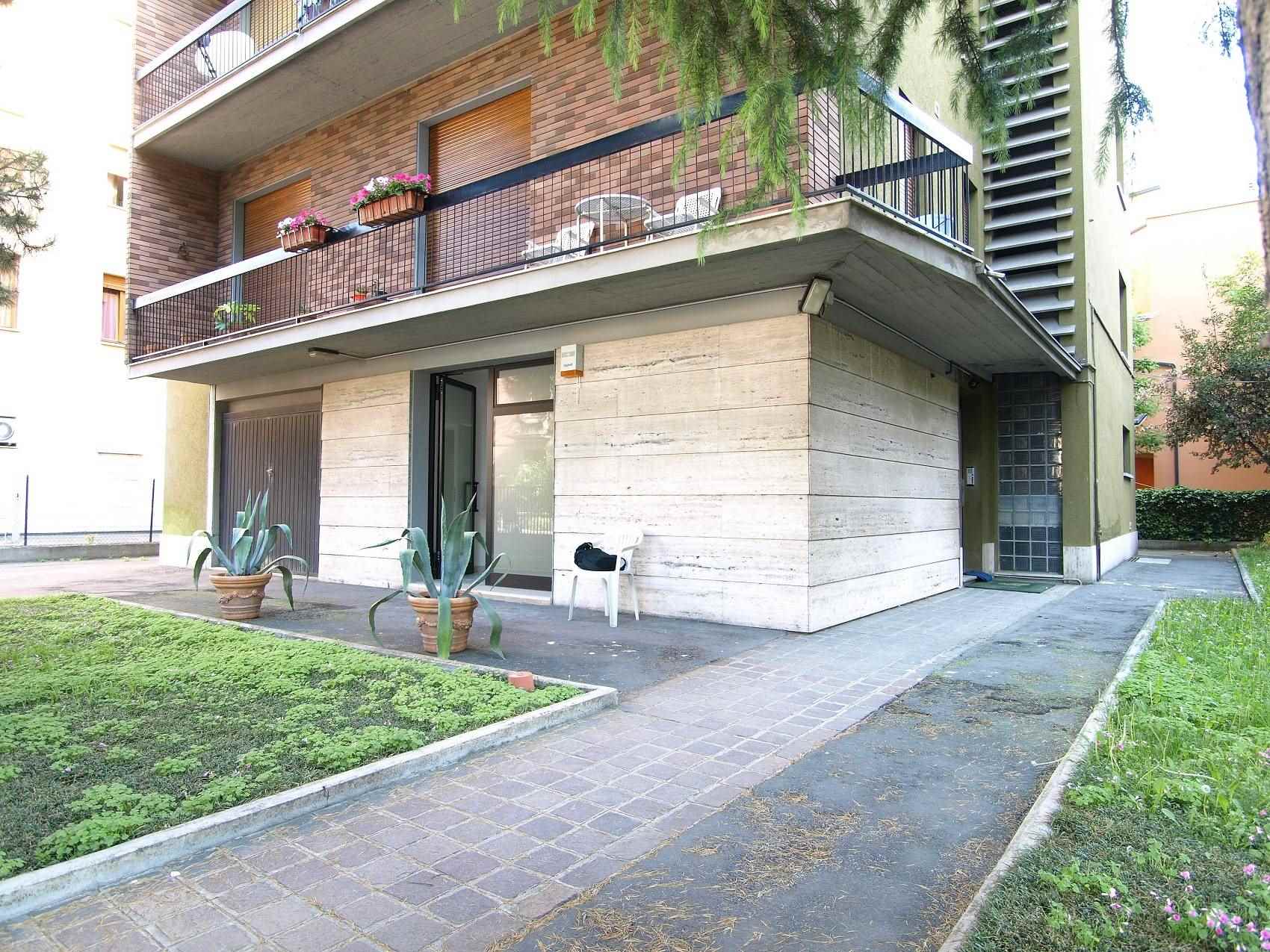 Ufficio / Studio in vendita a Vignola, 3 locali, prezzo € 145.000 | CambioCasa.it