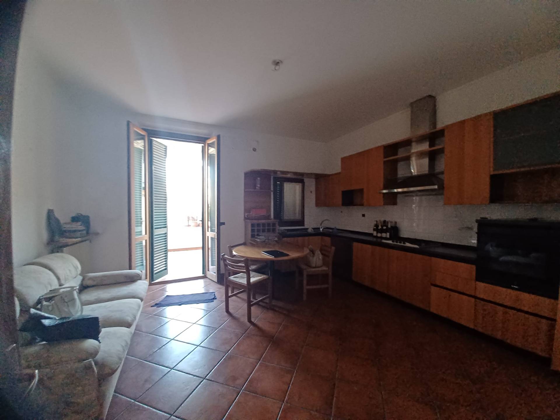 Appartamento in vendita a Empoli, 4 locali, zona Località: CENTRO, prezzo € 200.000 | PortaleAgenzieImmobiliari.it