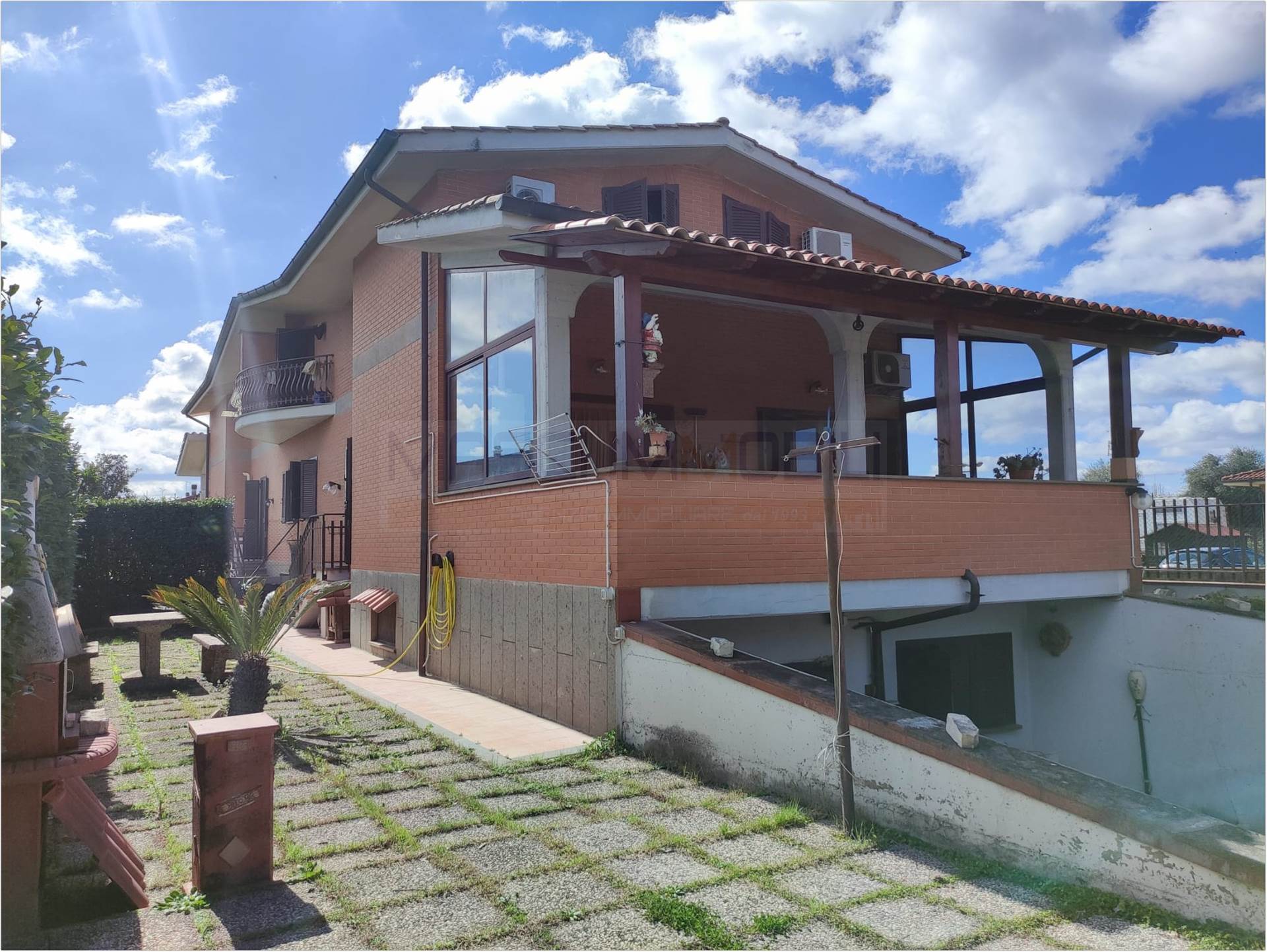 Villa Bifamiliare in vendita a Fiano Romano, 7 locali, prezzo € 280.000 | PortaleAgenzieImmobiliari.it