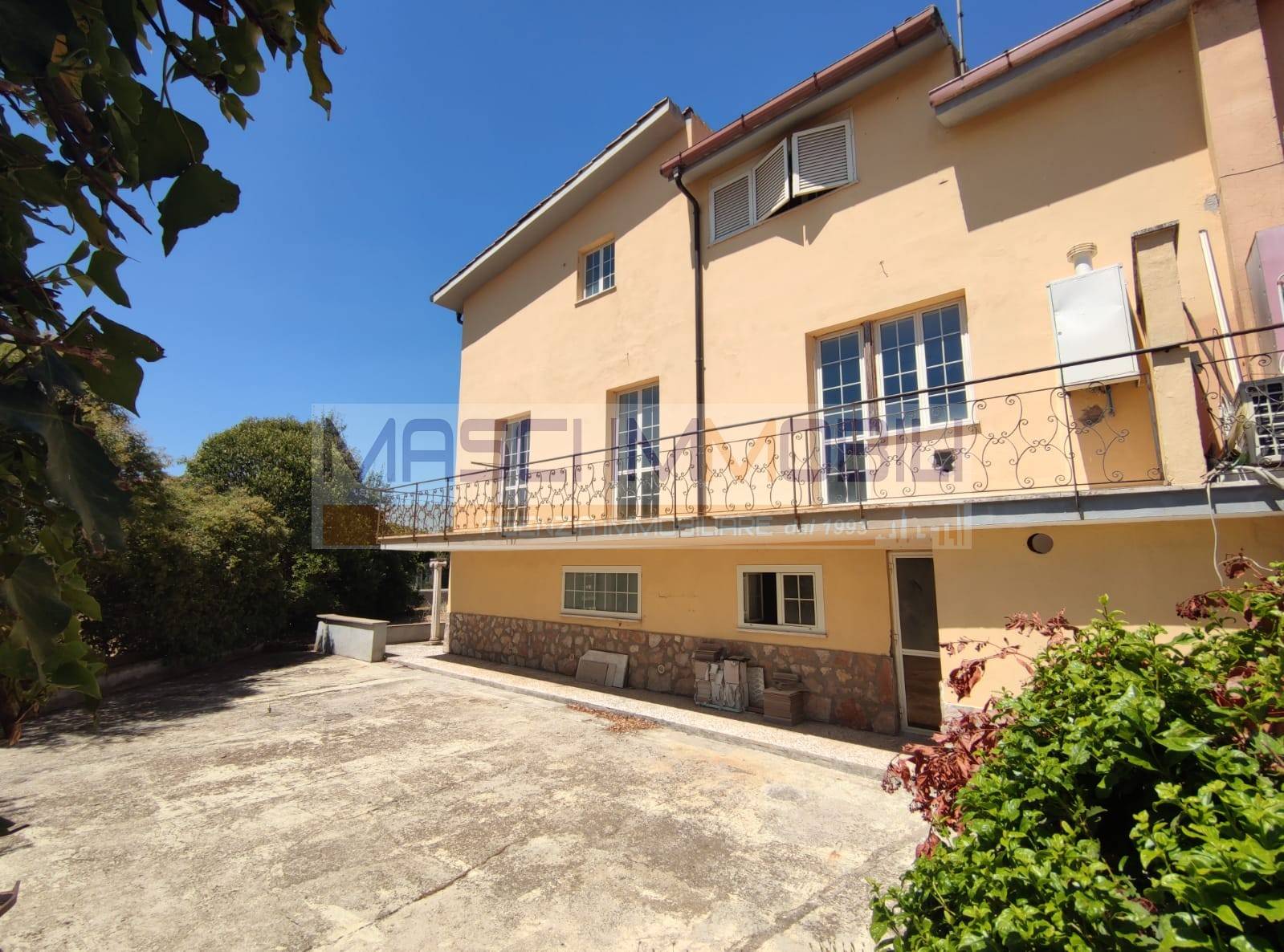 Villa Bifamiliare in vendita a Fiano Romano, 7 locali, prezzo € 289.000 | CambioCasa.it
