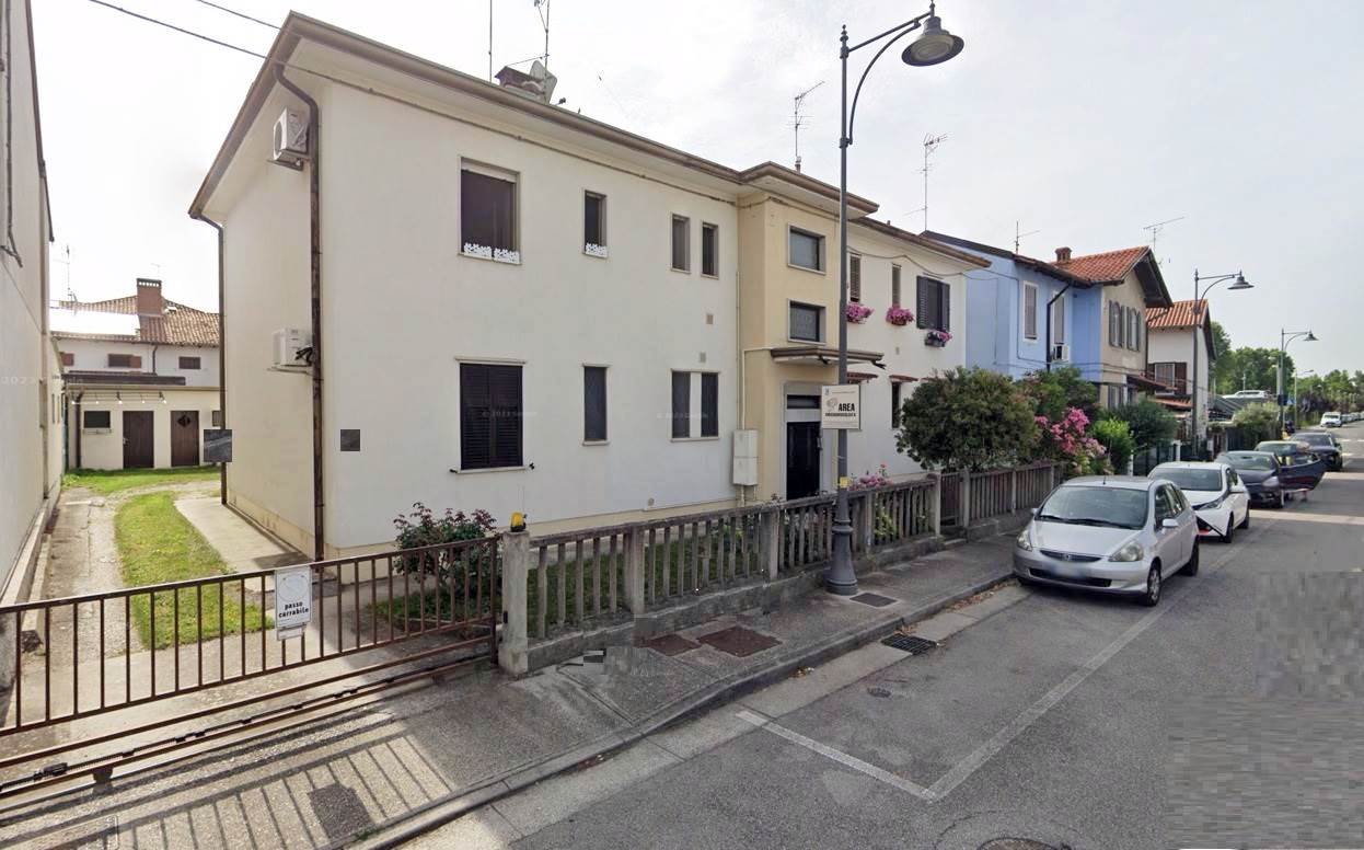 Appartamento in vendita a Monfalcone, 4 locali, zona ano, prezzo € 83.000 | PortaleAgenzieImmobiliari.it