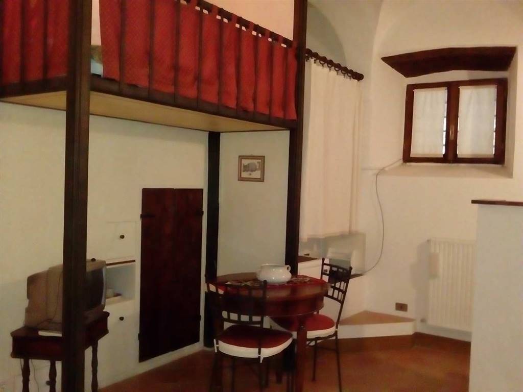 Appartamento in vendita a Spoleto, 1 locali, zona Località: CENTRO STORICO, prezzo € 58.000 | PortaleAgenzieImmobiliari.it