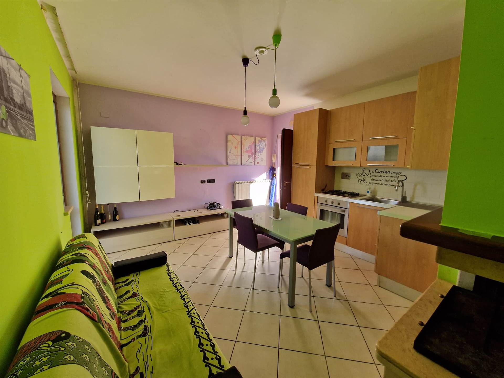 Appartamento in vendita a Spoleto, 3 locali, zona Località: PERIFERIA, prezzo € 95.000 | PortaleAgenzieImmobiliari.it