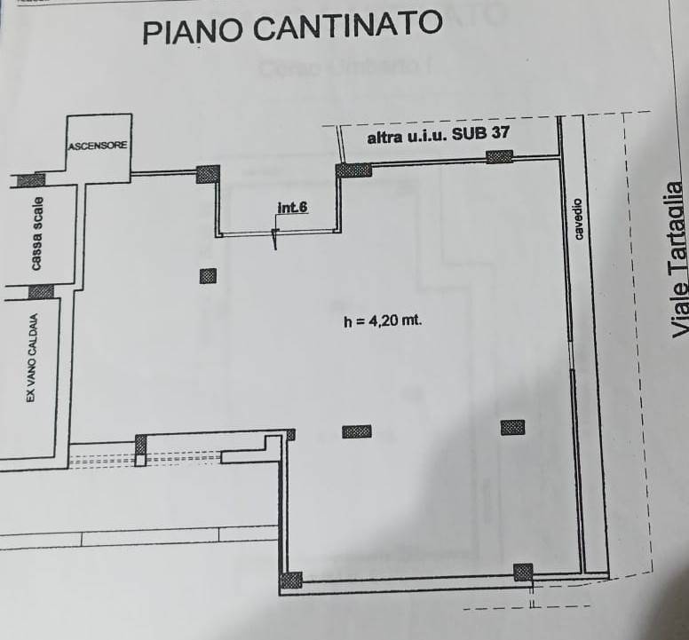 Box / Garage in vendita a San Giorgio a Cremano, 1 locali, prezzo € 240.000 | CambioCasa.it