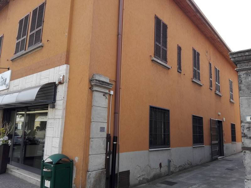 Ufficio / Studio in vendita a Almè, 6 locali, prezzo € 200.000 | PortaleAgenzieImmobiliari.it