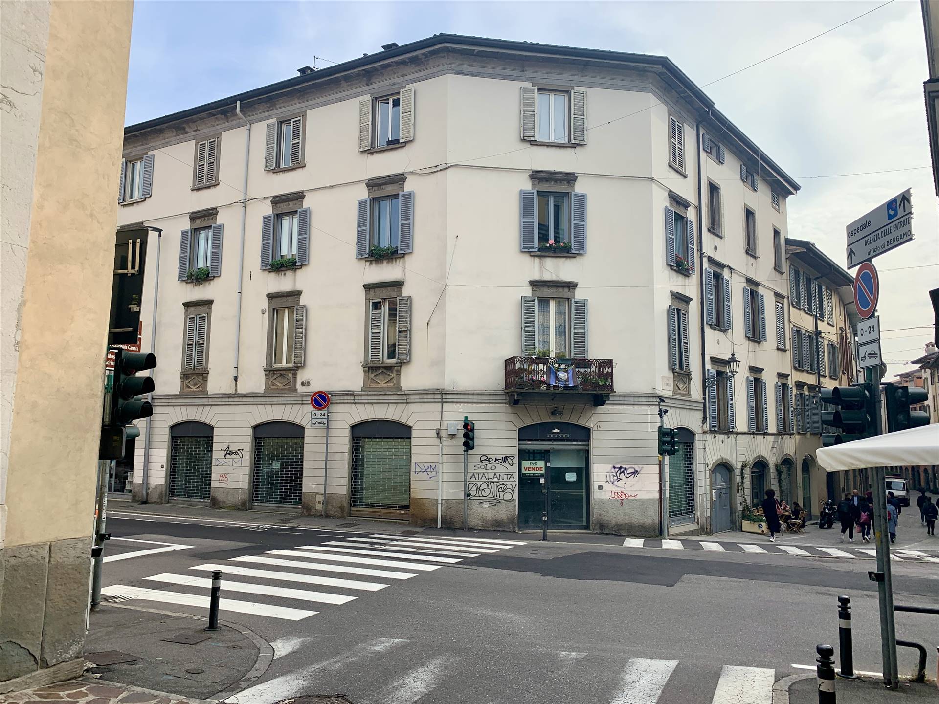 Negozio / Locale in vendita a Bergamo, 2 locali, zona rale, prezzo € 290.000 | PortaleAgenzieImmobiliari.it