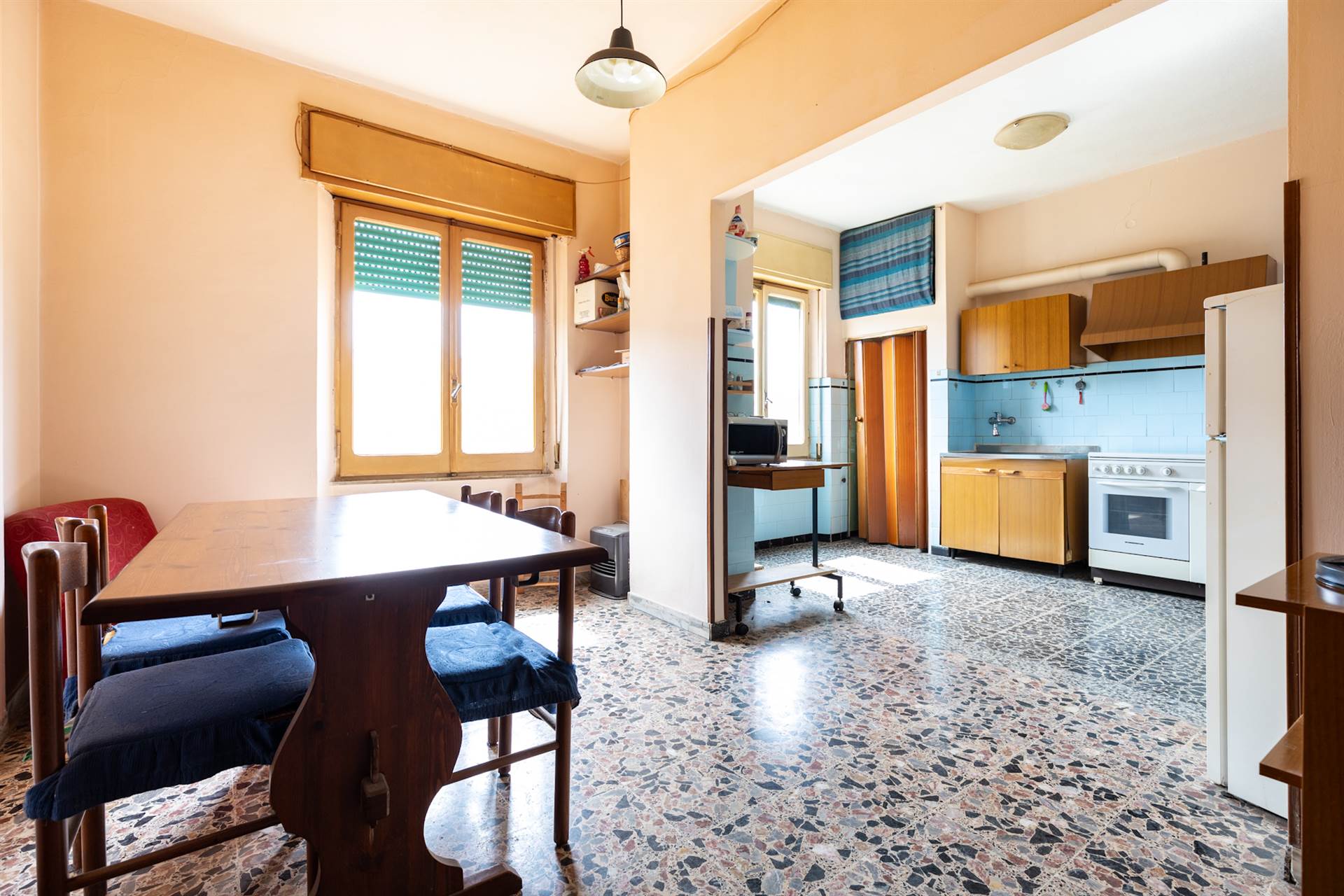 Appartamento in vendita a Cagliari, 5 locali, zona irrionis, prezzo € 149.000 | PortaleAgenzieImmobiliari.it