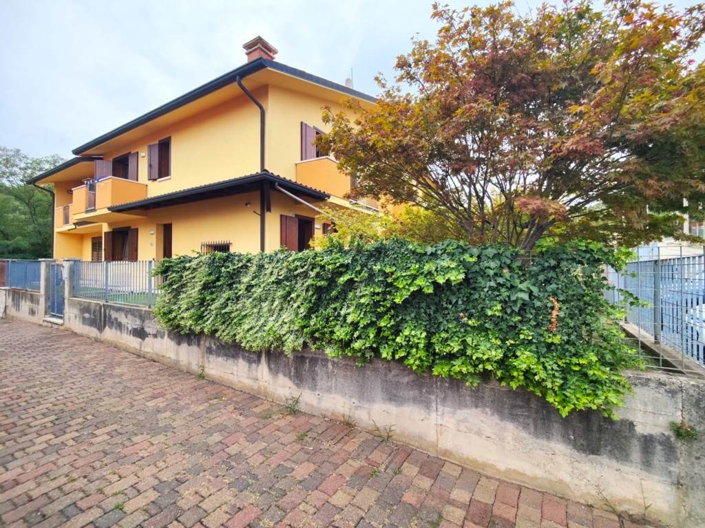 Villa a Schiera in vendita a Monteviale - Zona: False