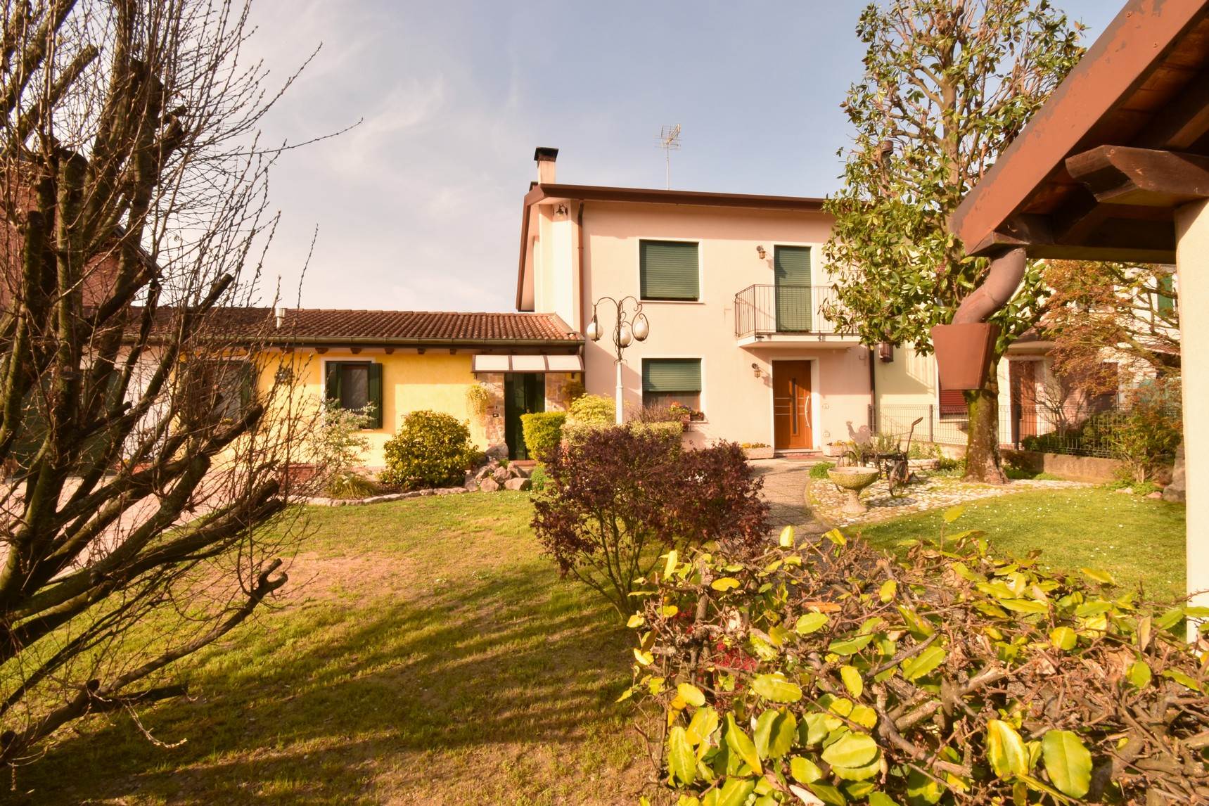 Villa a Schiera in vendita a Curtarolo, 8 locali, prezzo € 329.000 | PortaleAgenzieImmobiliari.it