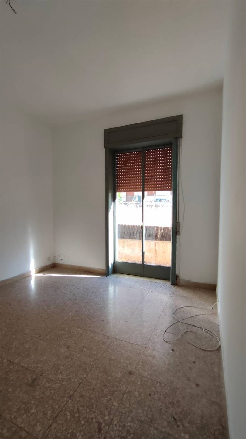 Appartamento in vendita a Messina, 3 locali, zona Località: VIALE PRINCIPE UMBERTO, prezzo € 65.000 | PortaleAgenzieImmobiliari.it