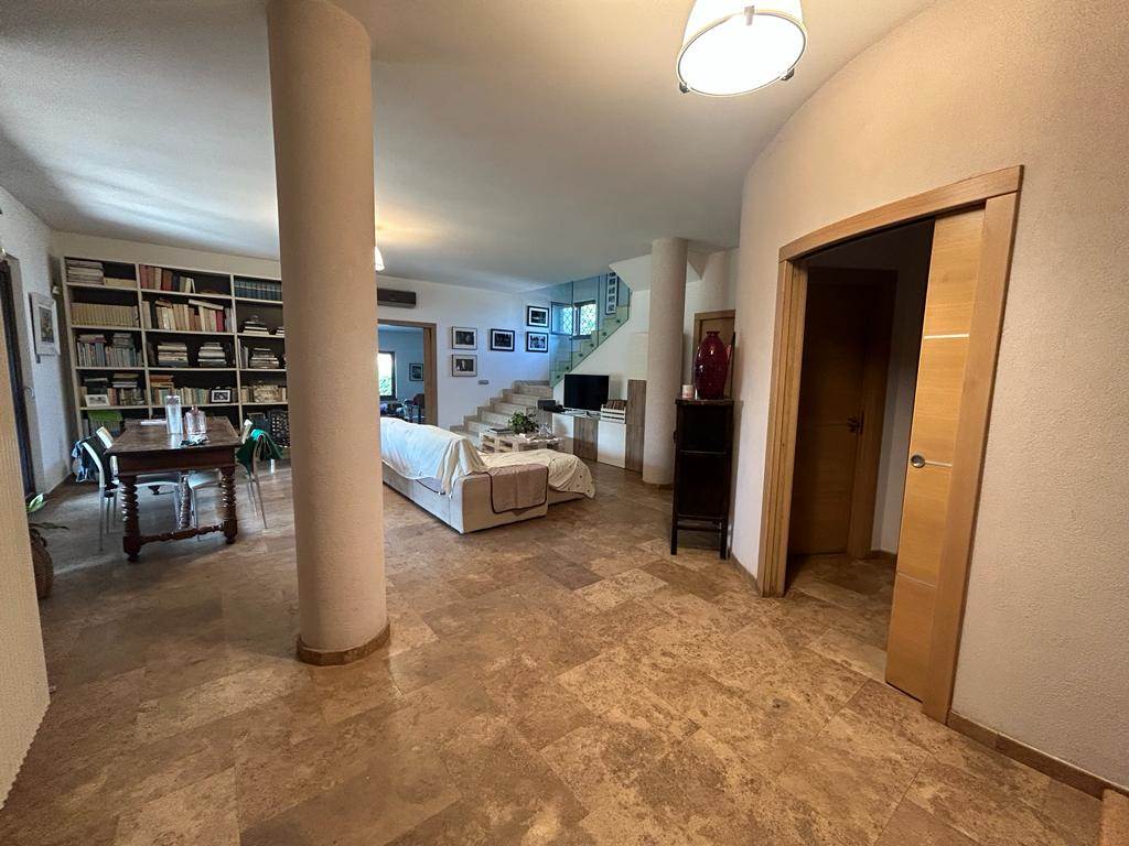 Villa in vendita a Somma Vesuviana, 10 locali, prezzo € 530.000 | PortaleAgenzieImmobiliari.it