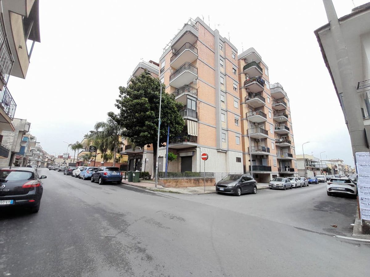 Appartamento in vendita a Caivano, 3 locali, prezzo € 68.000 | PortaleAgenzieImmobiliari.it
