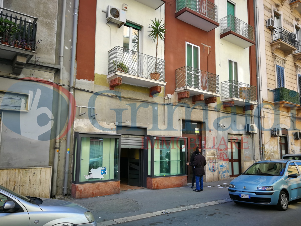 Negozio / Locale in vendita a Taranto, 9999 locali, zona o, prezzo € 40.000 | PortaleAgenzieImmobiliari.it
