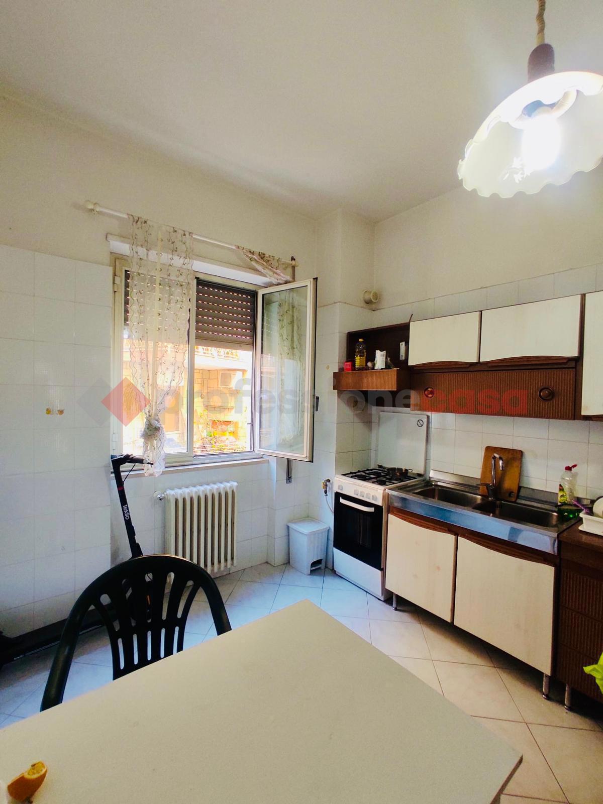 Appartamento in vendita a Gaeta, 4 locali, prezzo € 370.000 | PortaleAgenzieImmobiliari.it