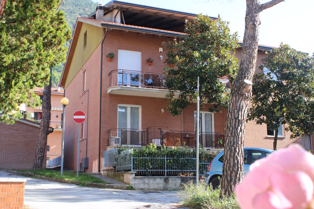 Appartamento in Vendita a Gubbio