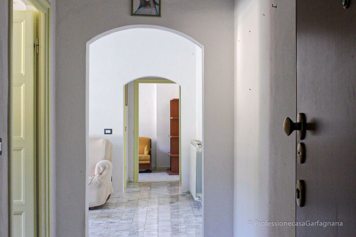 Appartamento in affitto a Castelnuovo di Garfagnana, 4 locali, prezzo € 500 | CambioCasa.it