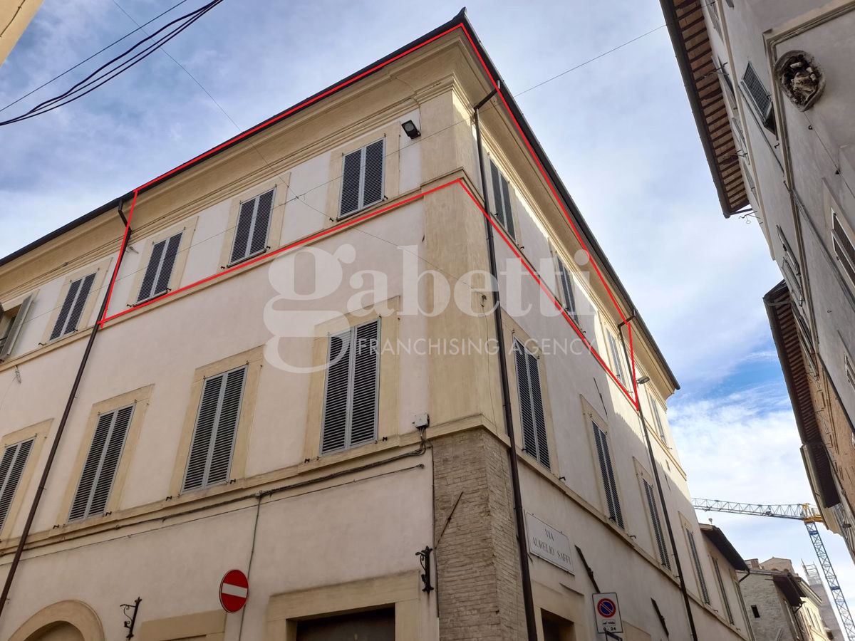 Appartamento in vendita a Foligno, 3 locali, prezzo € 129.000 | PortaleAgenzieImmobiliari.it