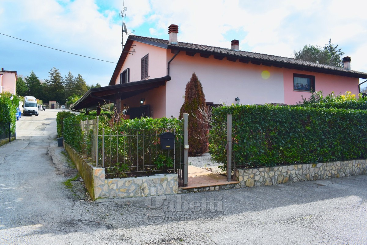 Villa in vendita a Vinchiaturo, 3 locali, prezzo € 69.000 | PortaleAgenzieImmobiliari.it