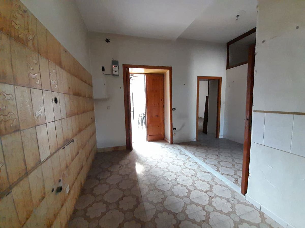Appartamento in vendita a Cardito, 4 locali, prezzo € 43.000 | PortaleAgenzieImmobiliari.it