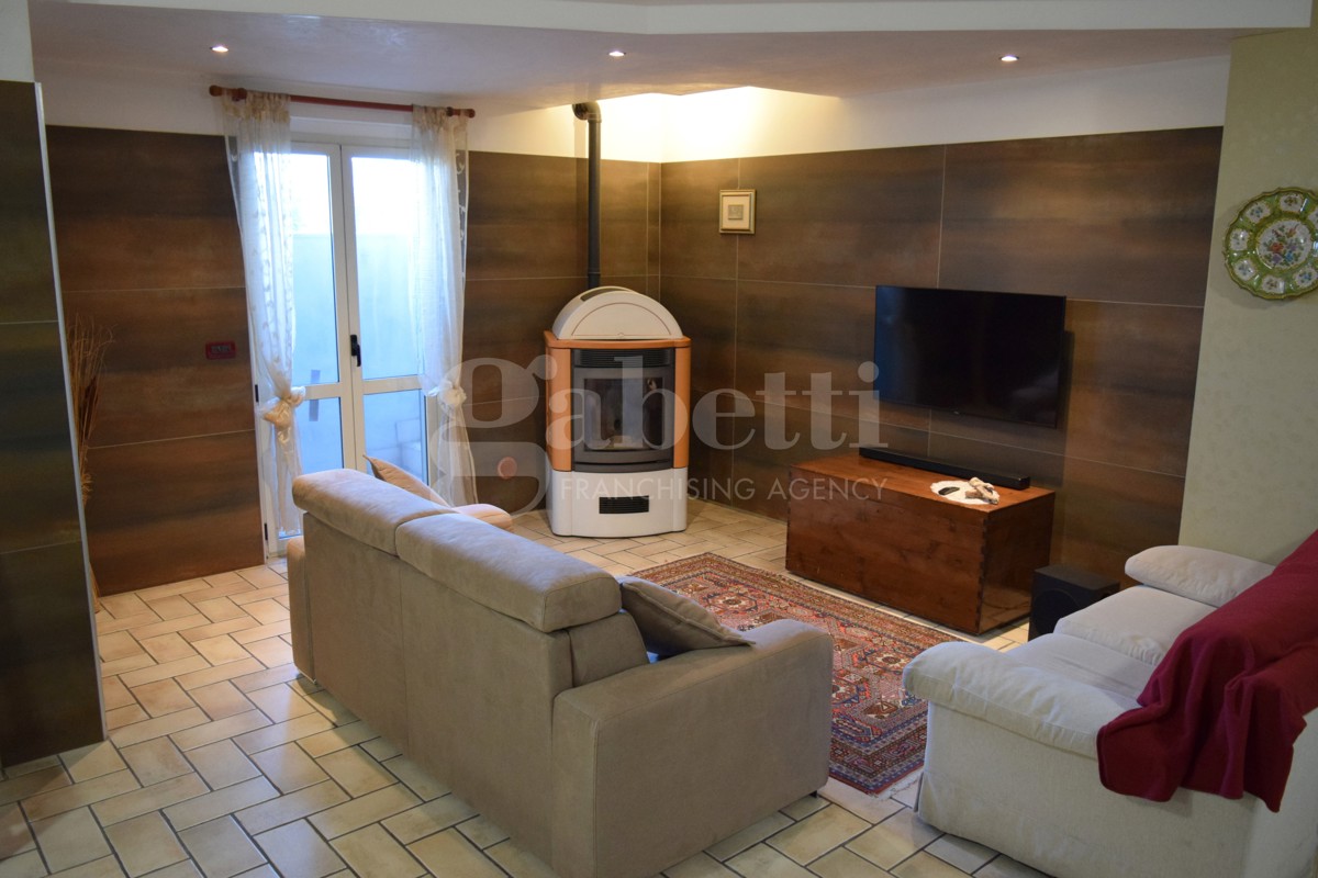 Villa a Schiera in vendita a Termoli, 6 locali, prezzo € 269.000 | PortaleAgenzieImmobiliari.it