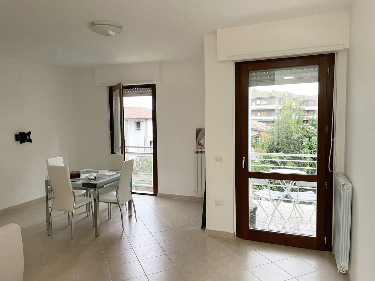 Appartamento in vendita a Sutri, 3 locali, prezzo € 89.000 | PortaleAgenzieImmobiliari.it