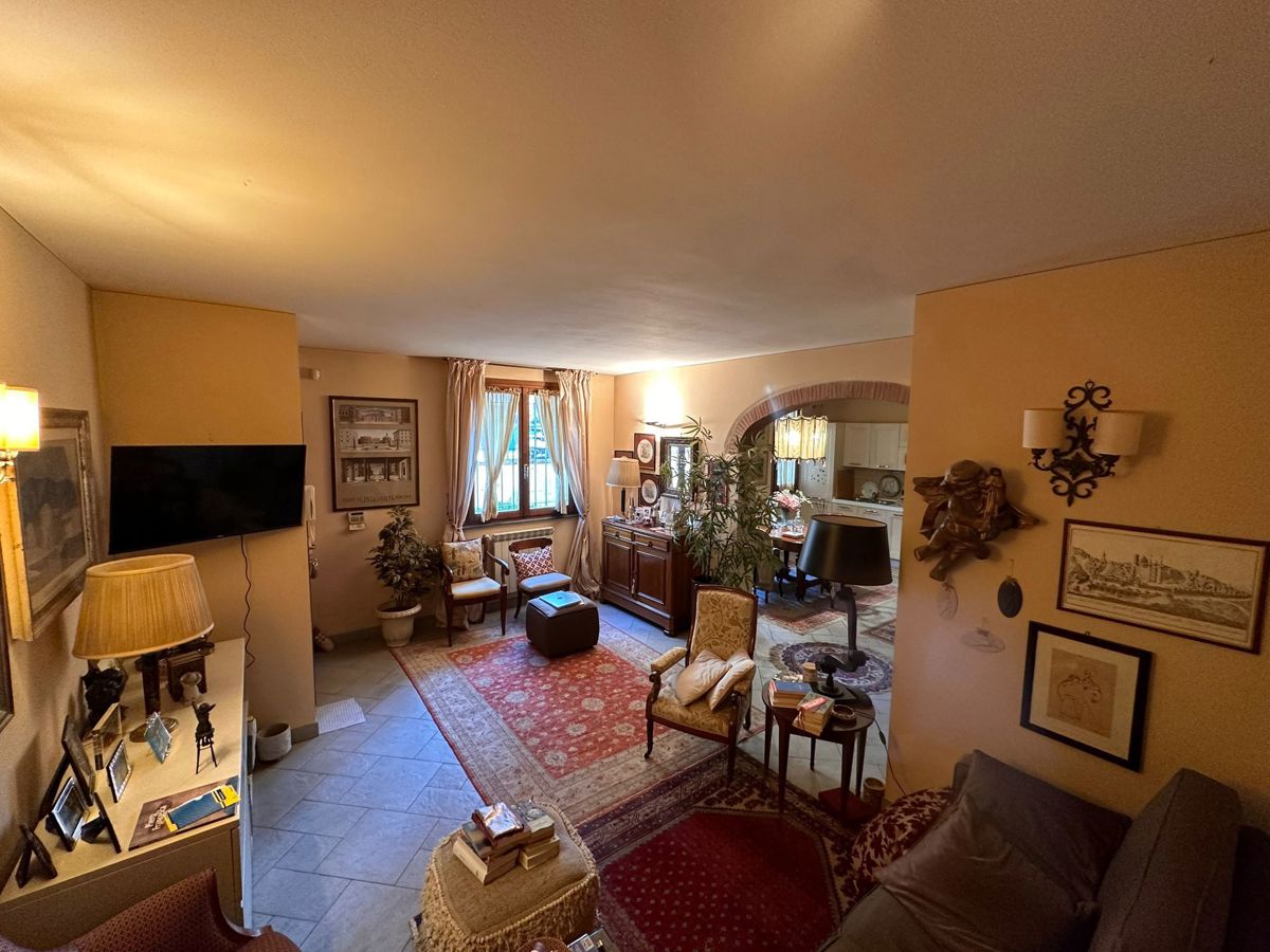 Villa a Schiera in vendita a Pistoia, 6 locali, prezzo € 310.000 | PortaleAgenzieImmobiliari.it